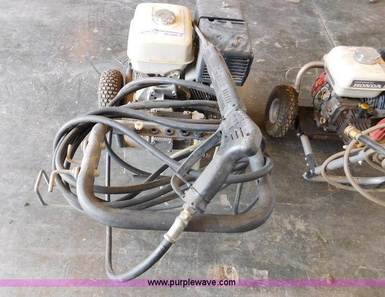 image for item BR9088 (2) pressure washers