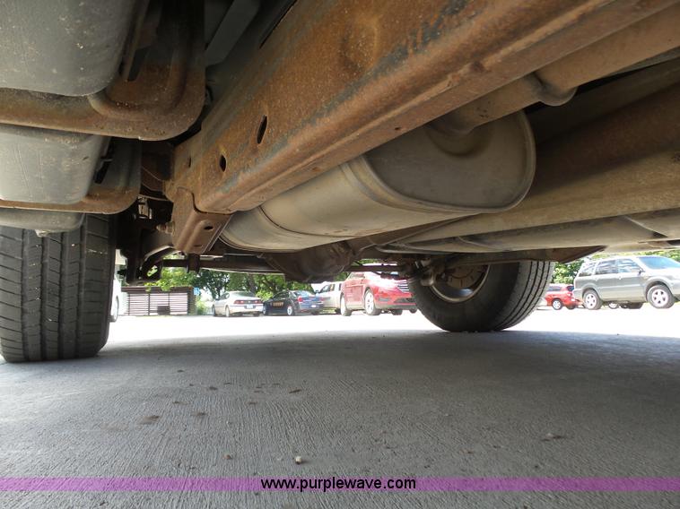 image for item BY9558 2007 Chevrolet Suburban LT 1500 SUV