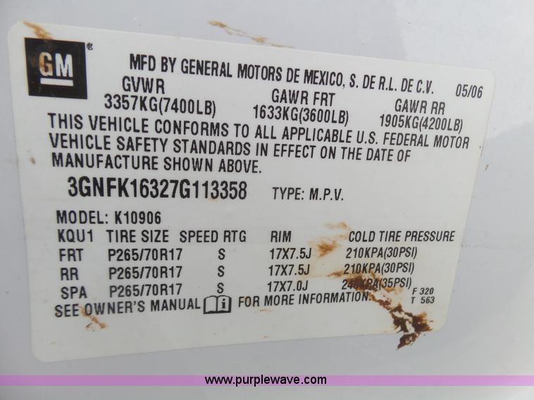 image for item BY9558 2007 Chevrolet Suburban LT 1500 SUV