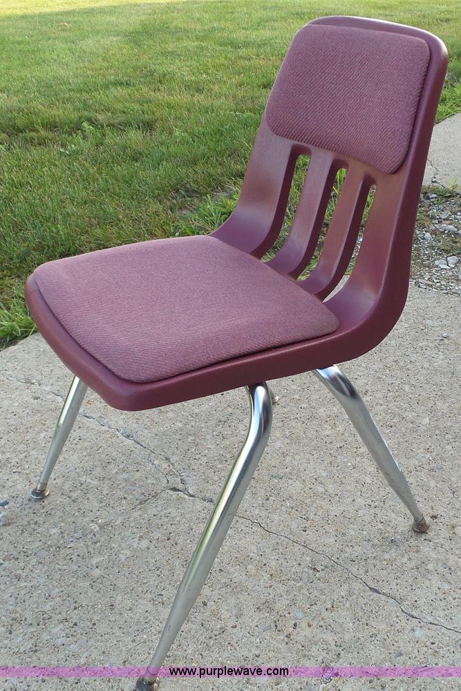 image for item BZ9804 (44) vinyl chairs