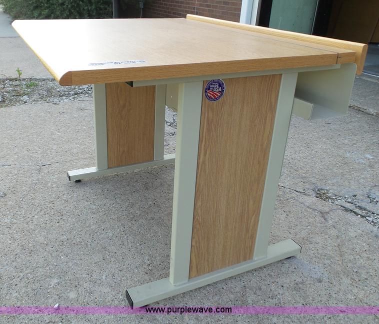 image for item BZ9808 (20) computer desks