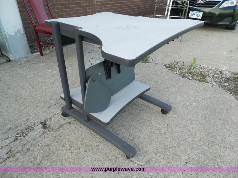 image for item BZ9811 (14) computer tables