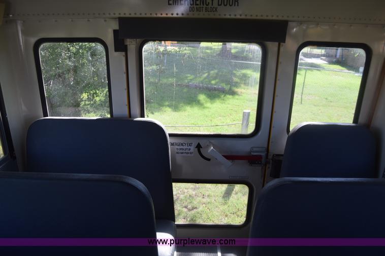 image for item CA9770 2006 International CE200 school bus