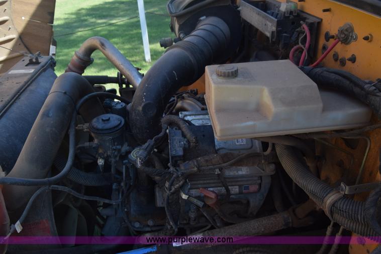 image for item CA9770 2006 International CE200 school bus