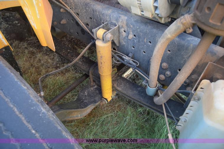 image for item CA9770 2006 International CE200 school bus