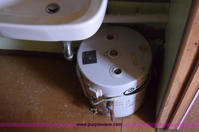 image for item CA9771 Metal outdoor classroom