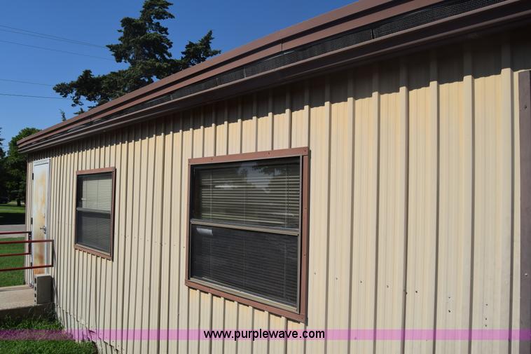 image for item CA9771 Metal outdoor classroom