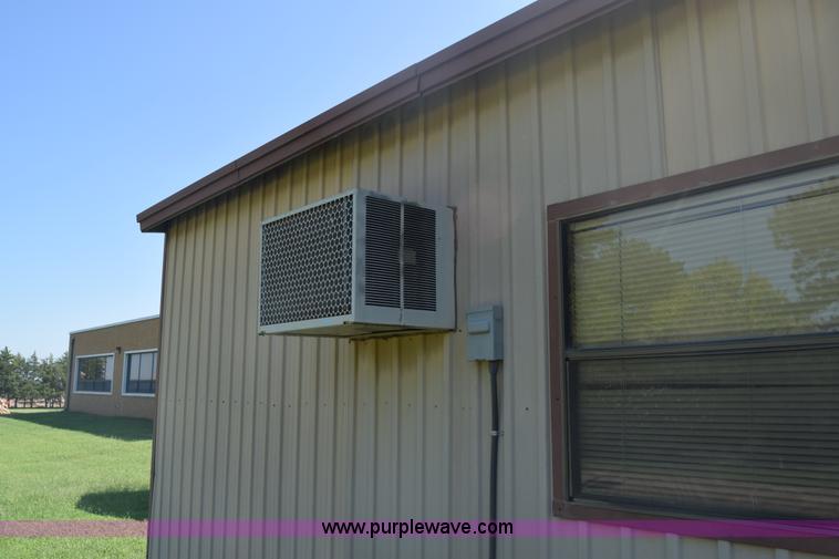 image for item CA9771 Metal outdoor classroom