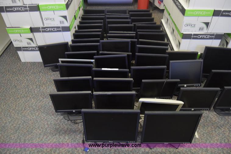 image for item CA9772 (60) computer monitors