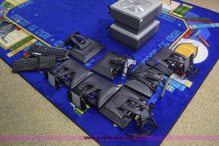 image for item CA9772 (60) computer monitors