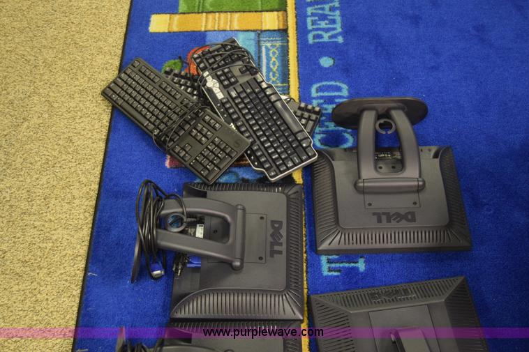 image for item CA9772 (60) computer monitors