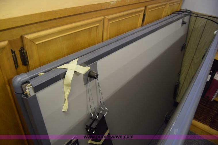 image for item CA9773 (4) Mead smartboards