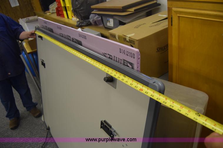 image for item CA9773 (4) Mead smartboards