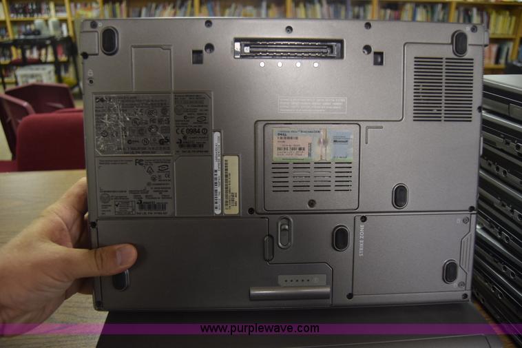 image for item CA9775 (15) Dell laptops