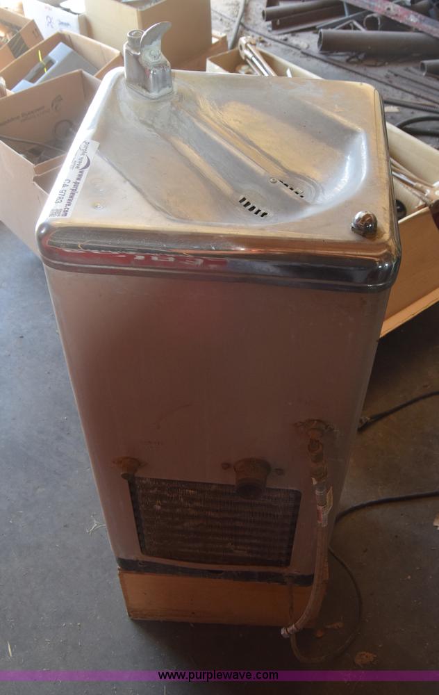 image for item CA9783 Oasis water fountain