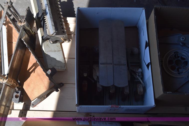 image for item CA9785 Shop tools