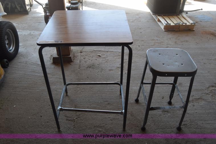 image for item CA9788 (7) drafting tables