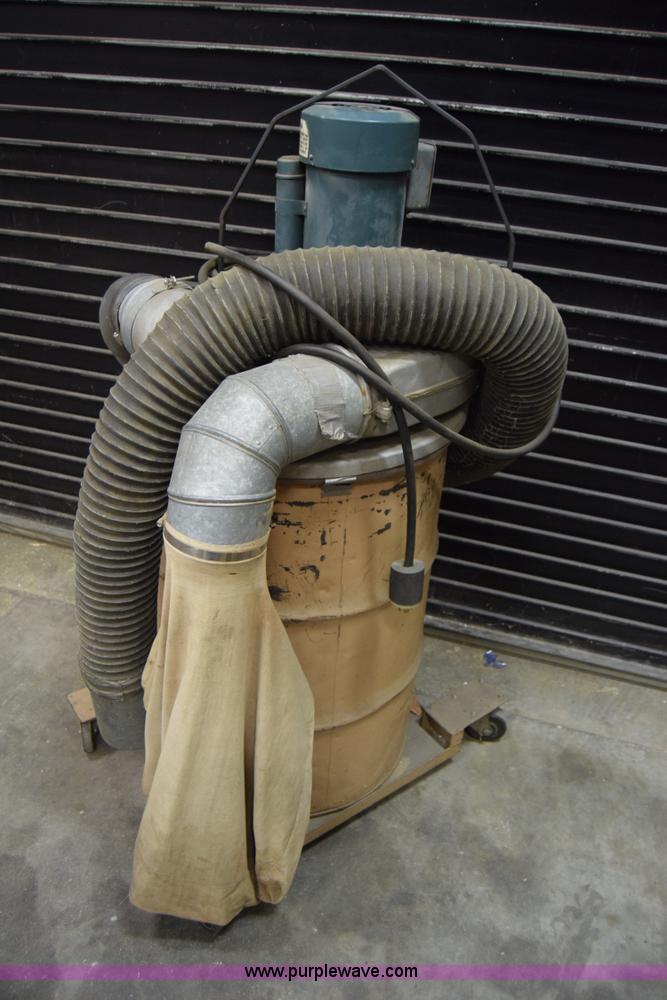image for item CA9823 Dust collector