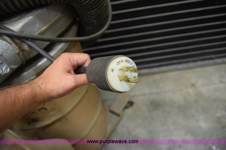 image for item CA9823 Dust collector