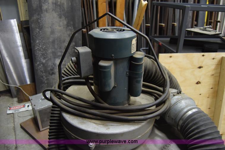 image for item CA9823 Dust collector