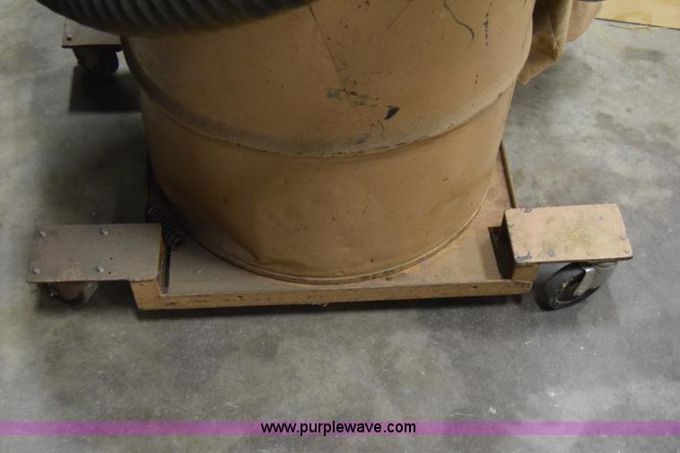 image for item CA9823 Dust collector