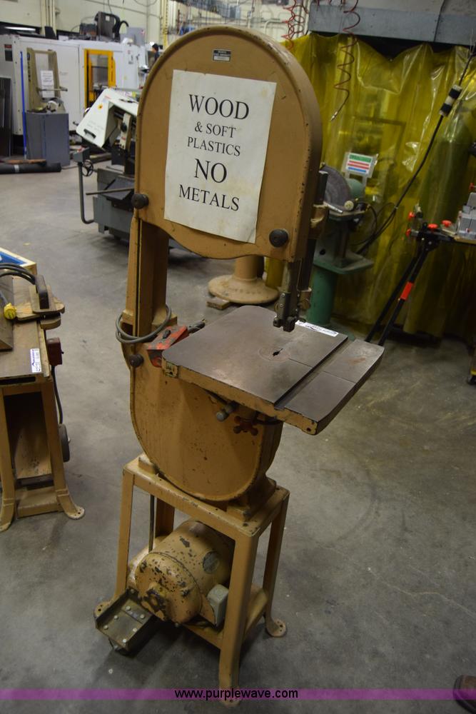 image for item CA9824 Bandsaw