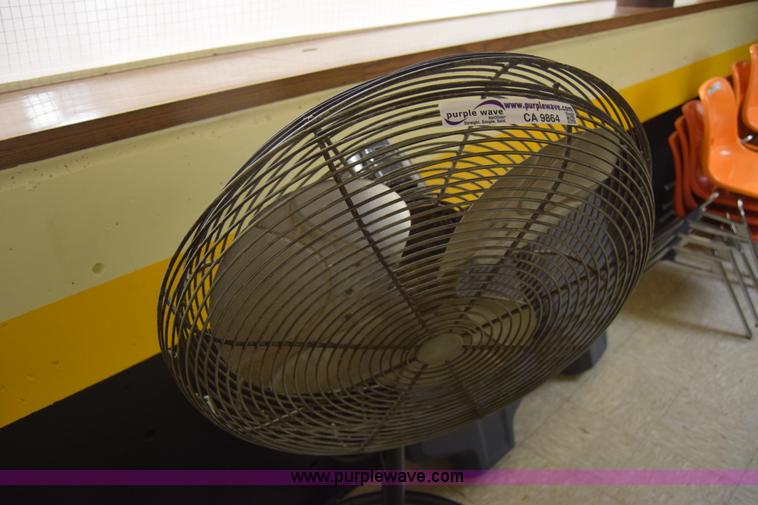 image for item CA9864 Dayton fan