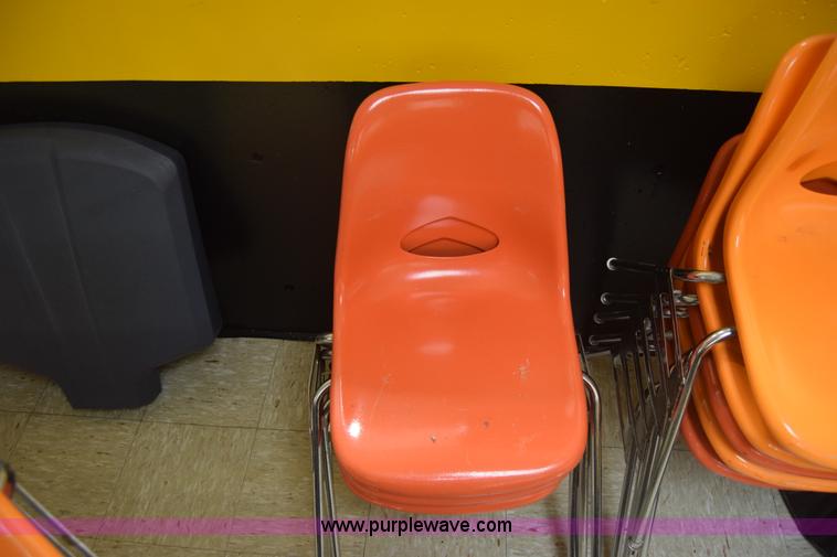 image for item CA9866 (9) plastic chairs