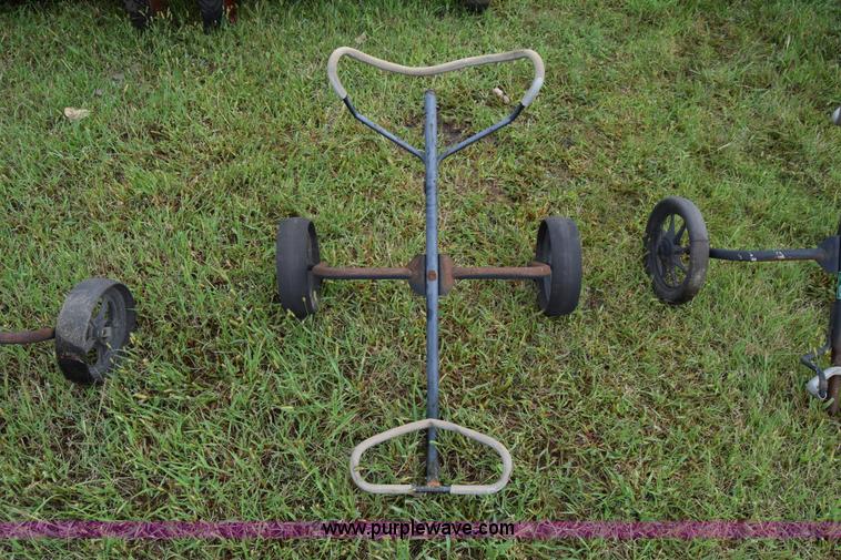 image for item CA9904 (8) Pro Classic golf bag carts