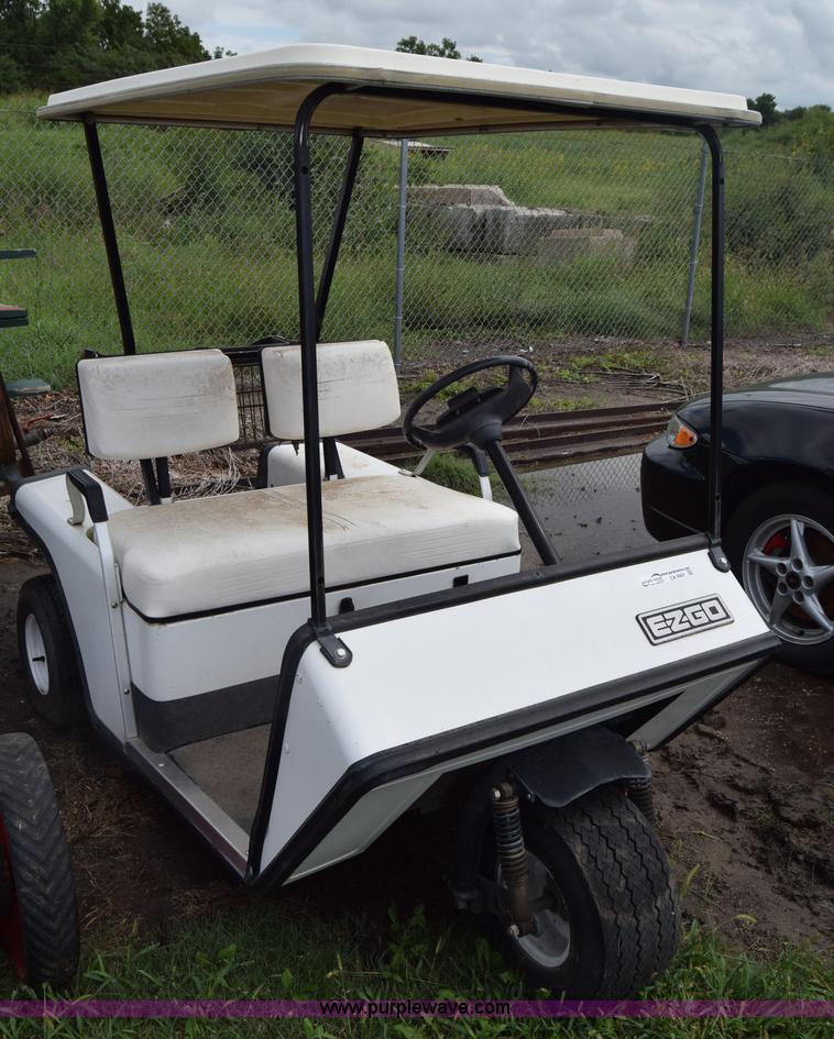 image for item CA9907 Ez-go golf cart