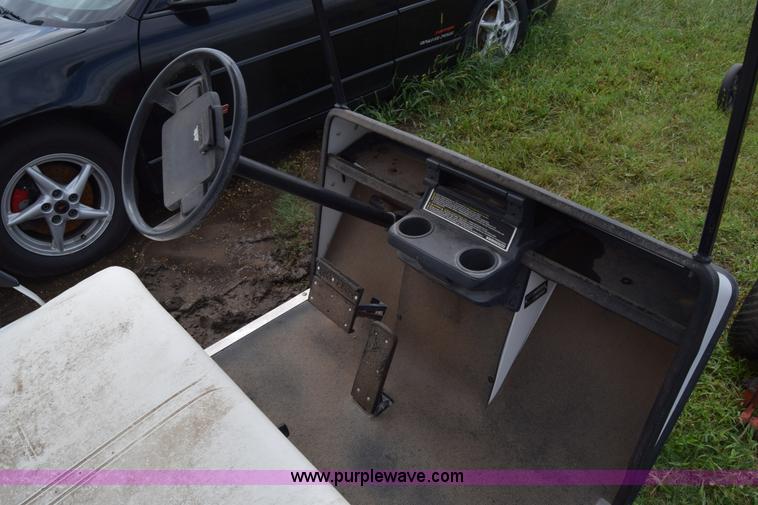 image for item CA9907 Ez-go golf cart