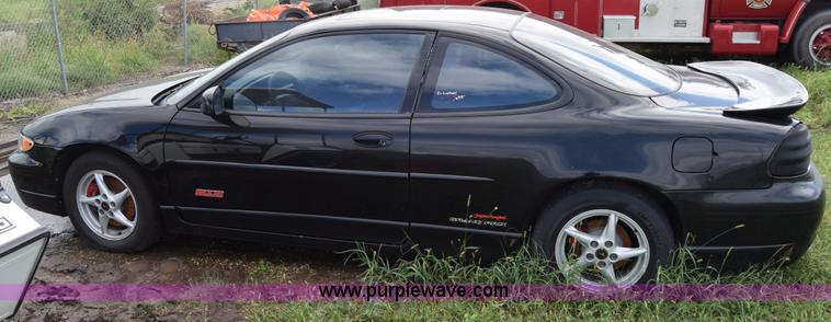image for item CA9908 2000 Pontiac Grand Prix