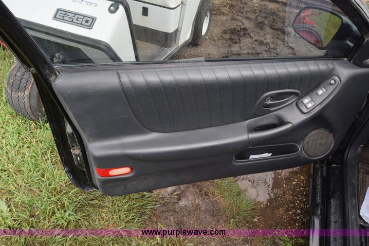 image for item CA9908 2000 Pontiac Grand Prix