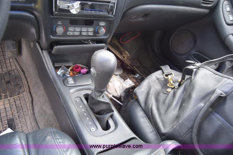 image for item CA9908 2000 Pontiac Grand Prix