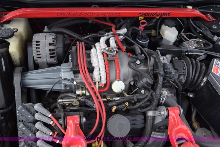 image for item CA9908 2000 Pontiac Grand Prix