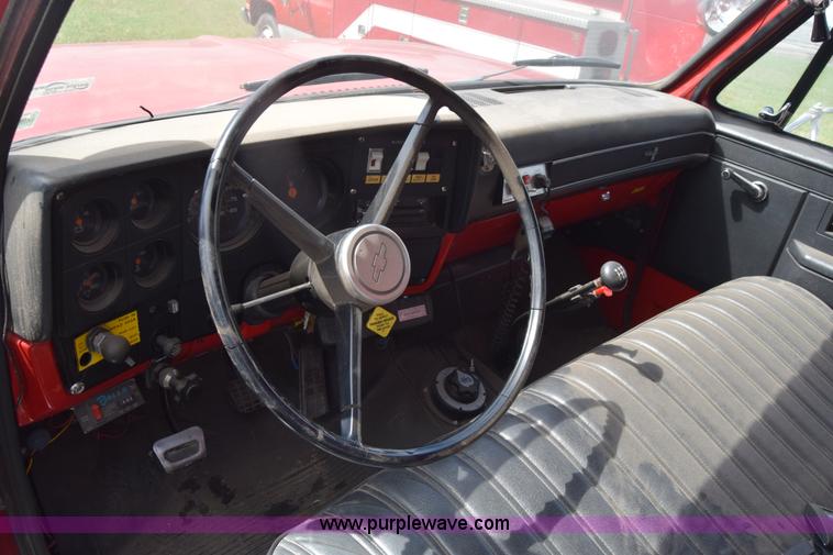 image for item CA9910 1988 Chevrolet Kodiak fire truck