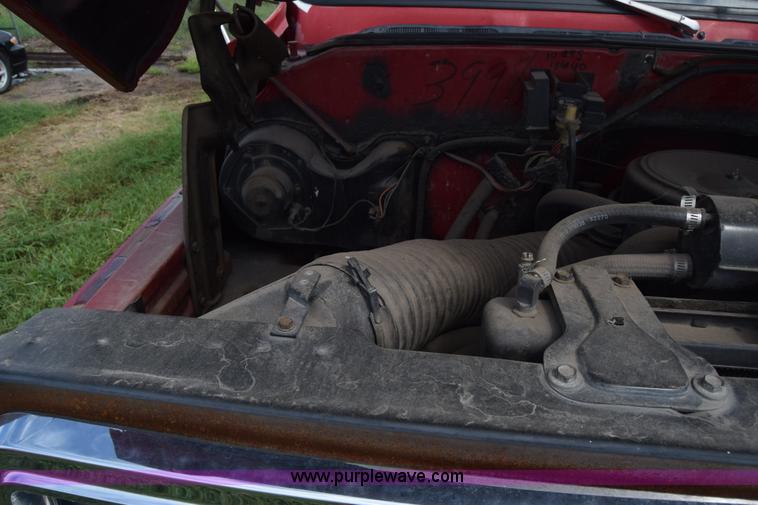 image for item CA9910 1988 Chevrolet Kodiak fire truck