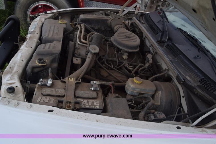 image for item CA9911 2000 Dodge Dakota Quad Cab pickup truck