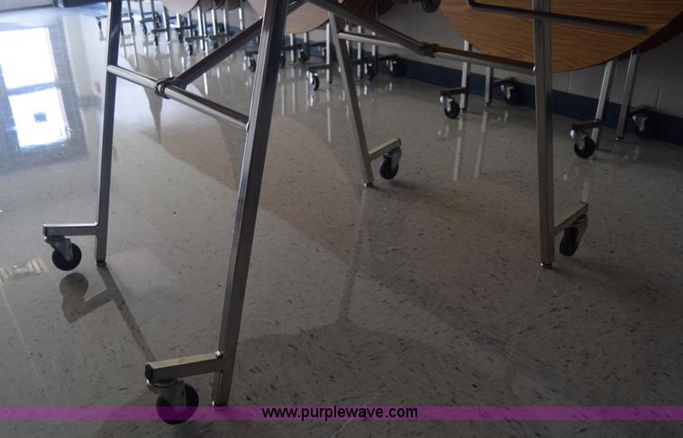 image for item CB9202 (10) folding round tables