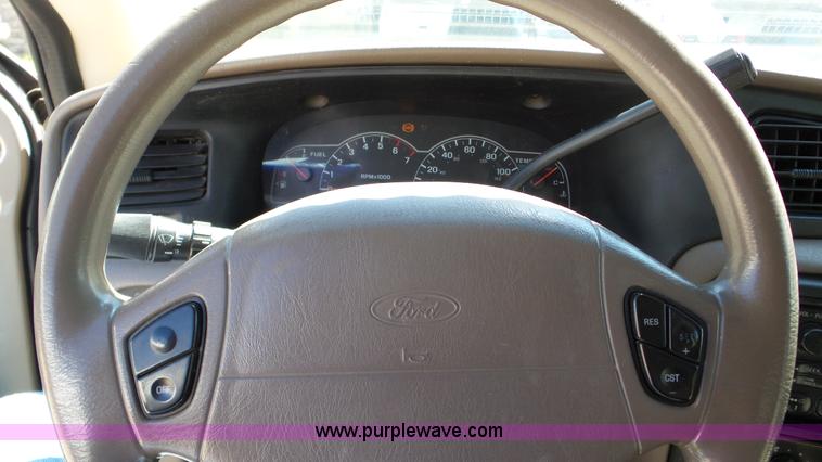 image for item DA2792 1999 Ford Windstar van