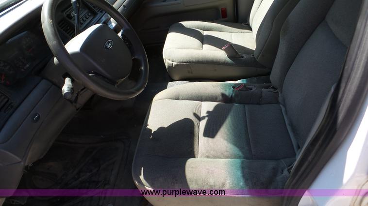 image for item DA2793 2011 Ford Crown Victoria Police Interceptor