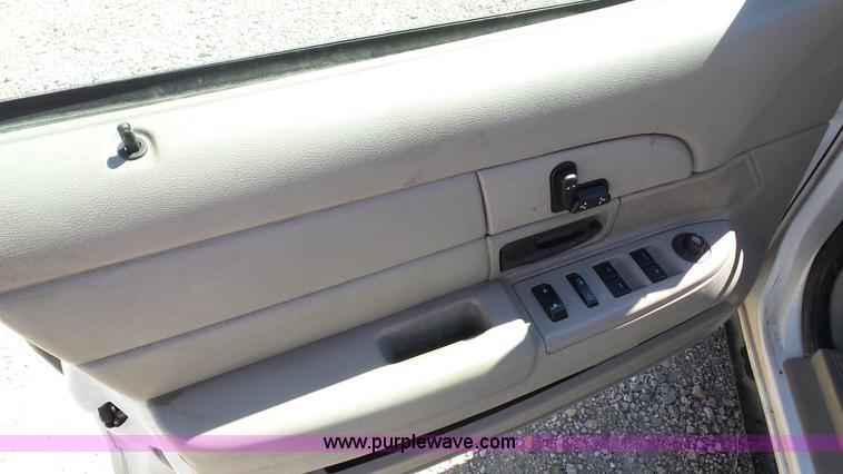 image for item DA2793 2011 Ford Crown Victoria Police Interceptor