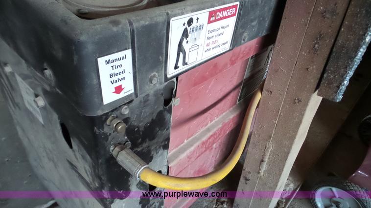 image for item DA2797 Coats 4050A tire machine