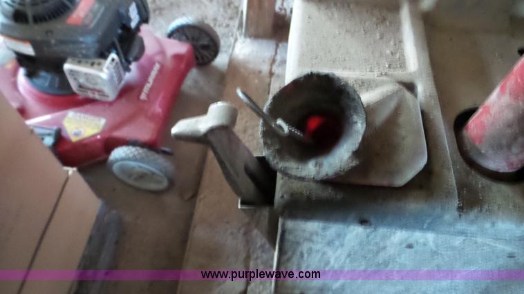 image for item DA2797 Coats 4050A tire machine