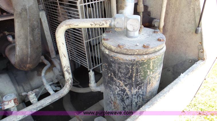 image for item DA8759 Ingersoll Rand 175 air compressor