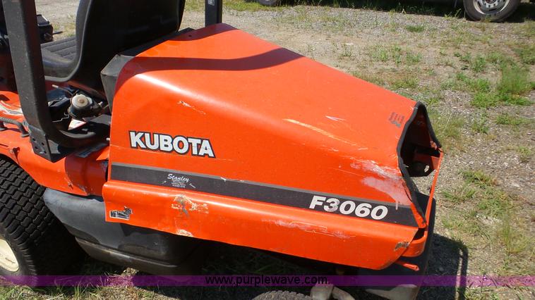image for item DA8762 Kubota F3060 lawn mower