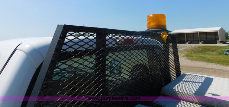 image for item DA8763 2003 Ford F250 Super Duty pickup truck