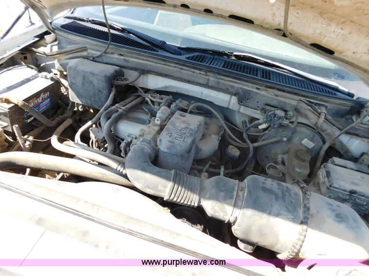 image for item DA8764 1998 Ford F150 pickup truck