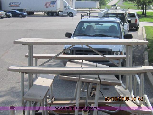 image for item F1758 Furniture