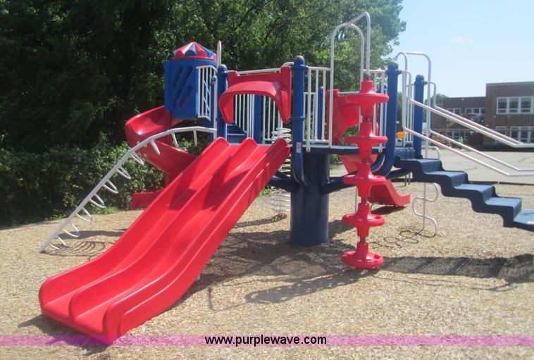 image for item F1760 1998 Miracle Recreation composite playground structure